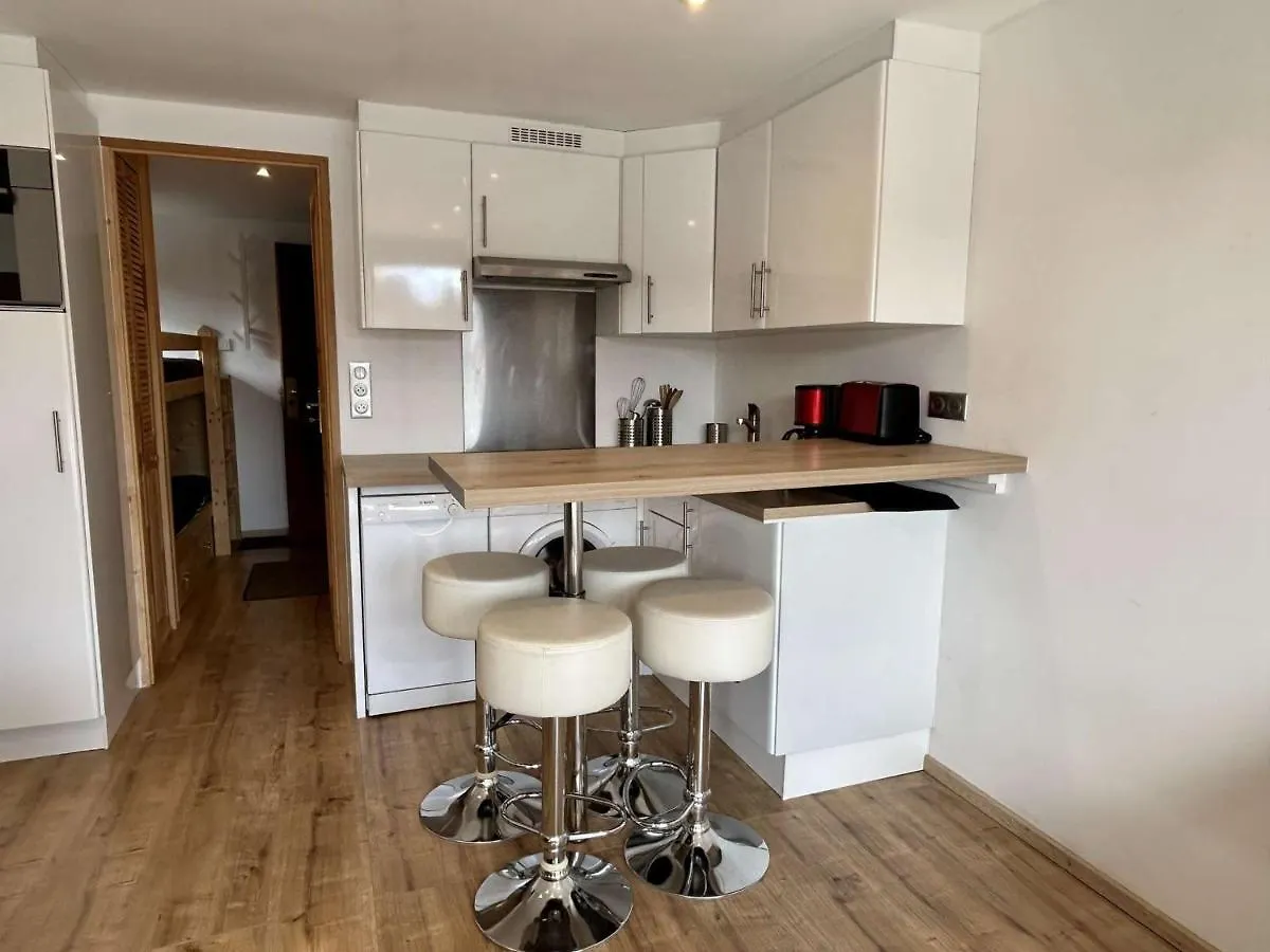 Daire Charmant Studio 4P Avec Terrasse Sud - Proche Pistes & Commerces - Alpe D'Huez - Fr-1-405-339
